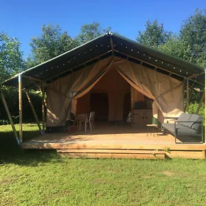 Camping Safarilodge 6 Persoons, Chaumont (Allier)