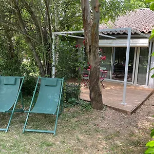 De Charme Jas De Ardèche Du Sud Piscine Berrias-et-Casteljau